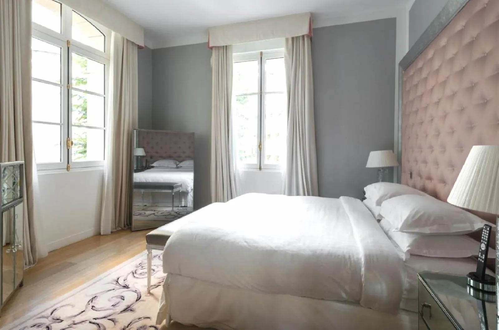 Apartment Lamberti Florence 0*,